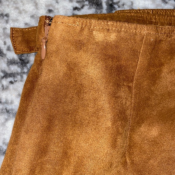 Hollister Skirt - Picture 2 of 6